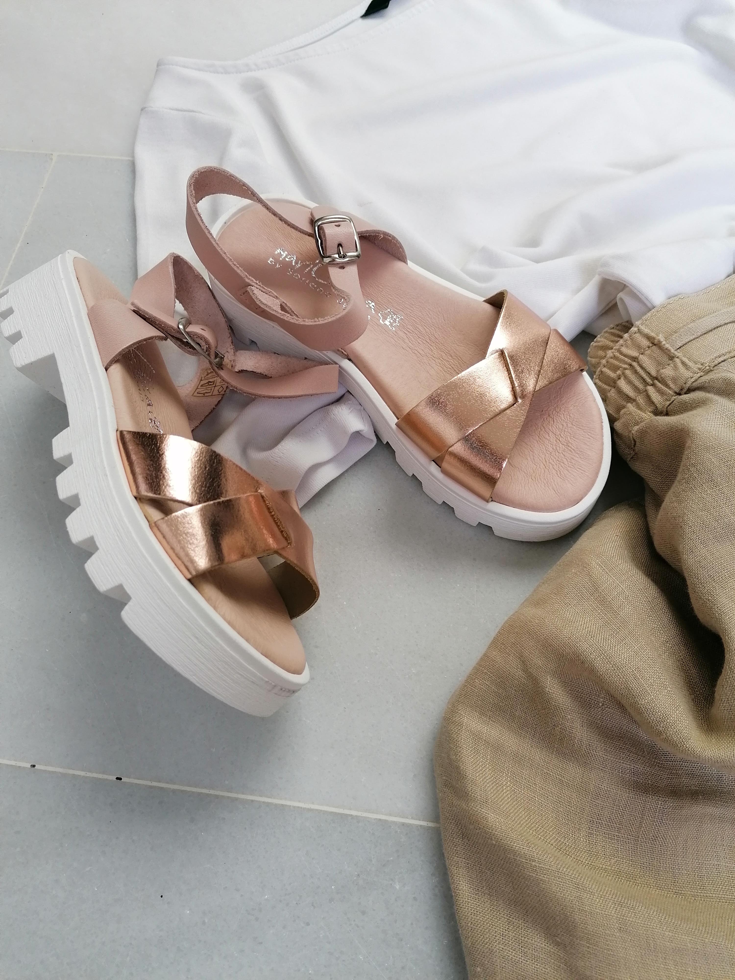 1988f8cc a03b-48b1-8596-a86ee545efc0