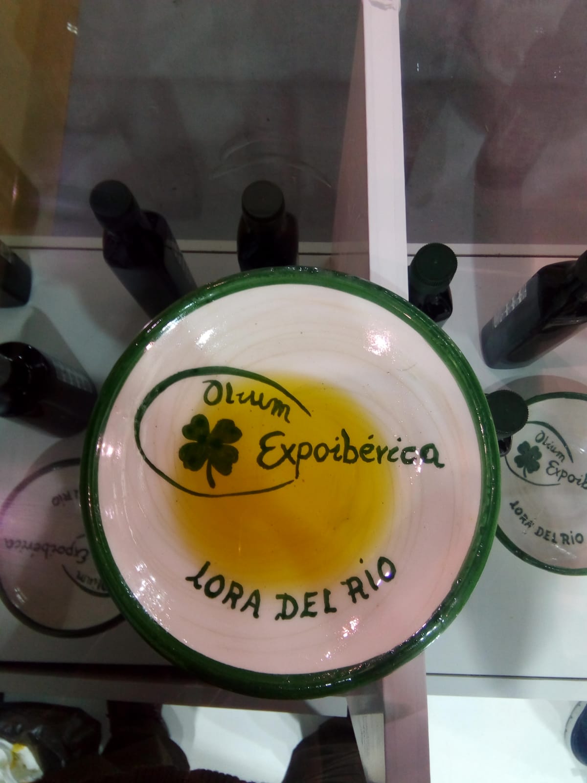 ecf9054d 0914-47ea-a786-c26e9486f62e