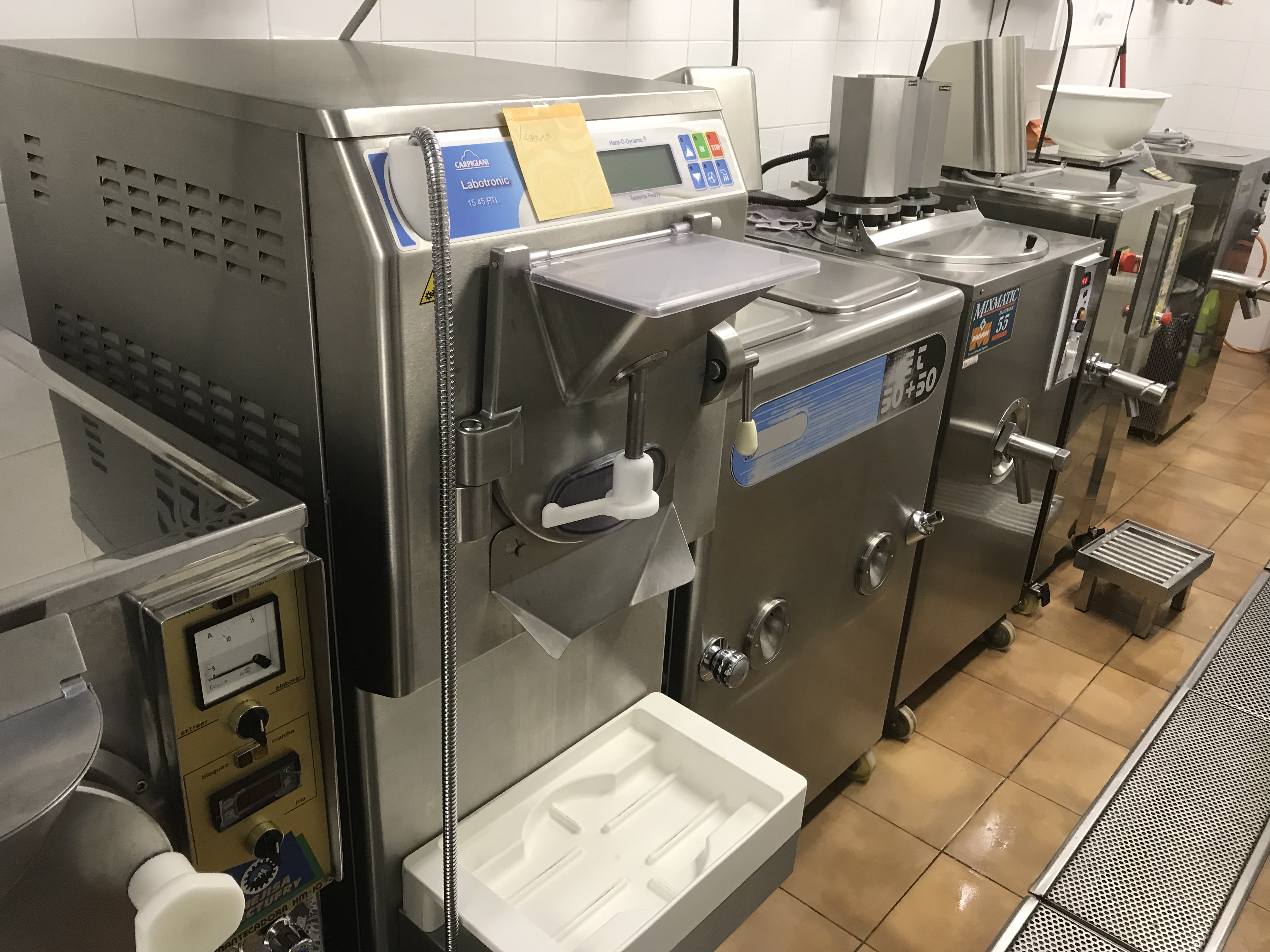 1988f8cc a03b-48b1-8596-a86ee545efc0